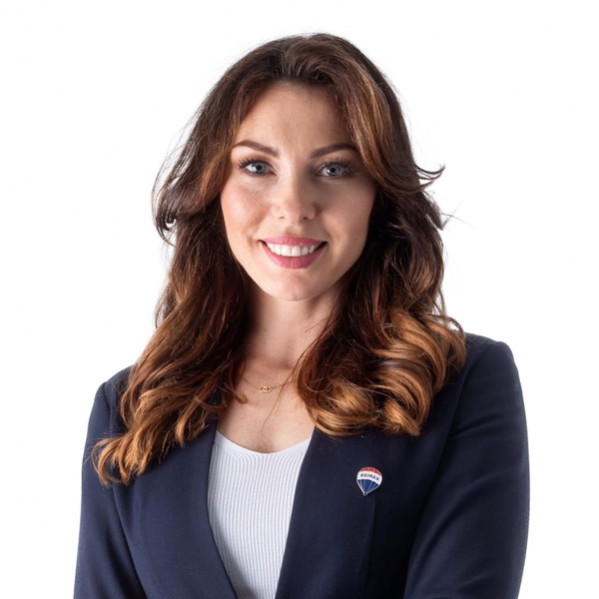 Aleksandra Mleczko (RE/MAX Sunset)